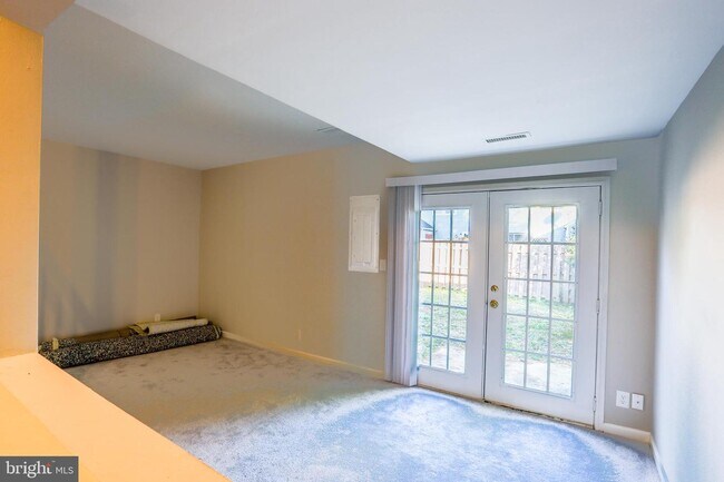 Foto del edificio - 2202 Rock Creek Rd