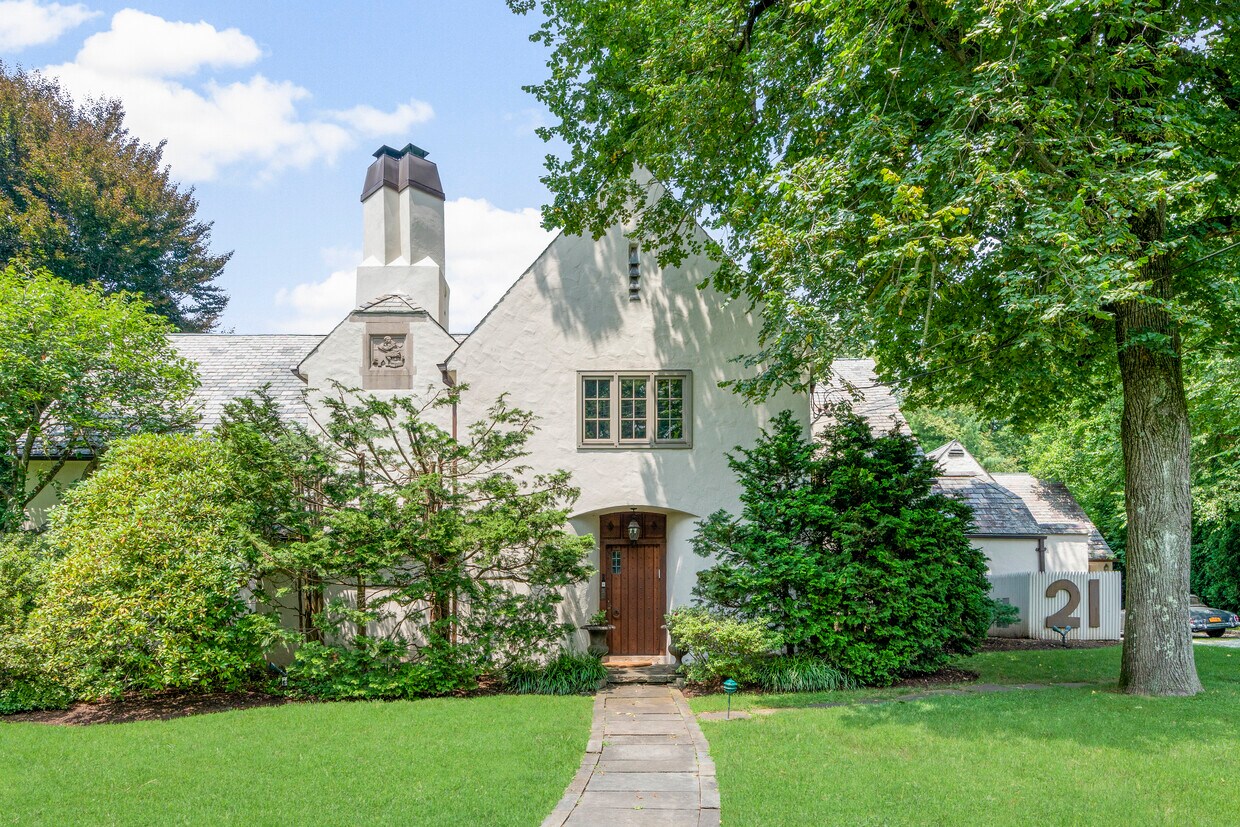 Foto principal - 21 Fox Meadow Rd