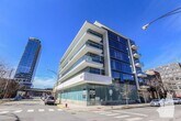 Foto principal - 858 N Franklin St