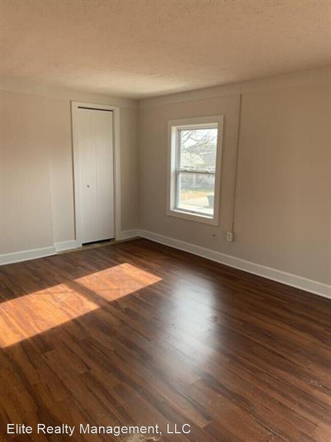 Building Photo - Studio, 1 bath House - 703 1/2 East 25th S...