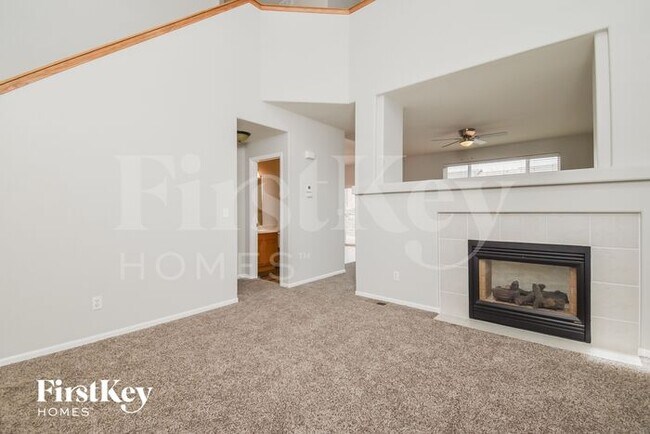 Building Photo - 5660 Rose Ridge Lane