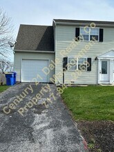 Building Photo - 3133 Glen Hollow Dr