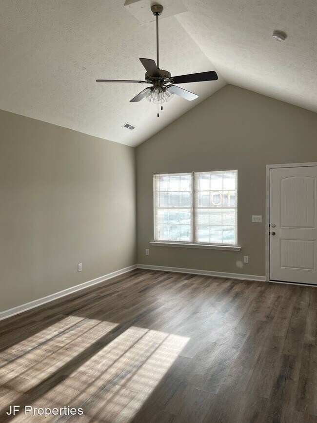 Building Photo - 3 br, 2 bath House - 183 Grace Ct