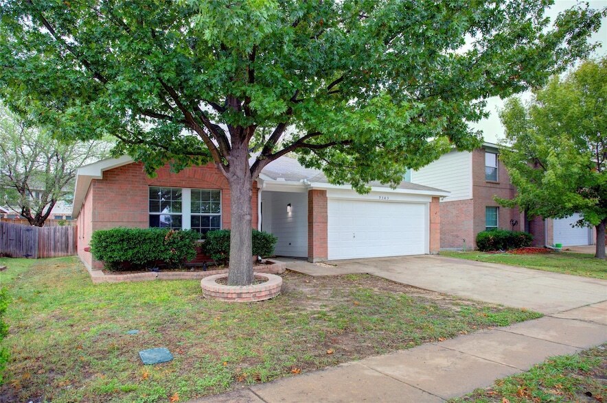 Primary Photo - 9345 Goldenview Dr