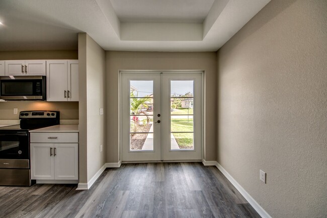 Building Photo - Coming Early Feb  Newer Construction 4/2  ...