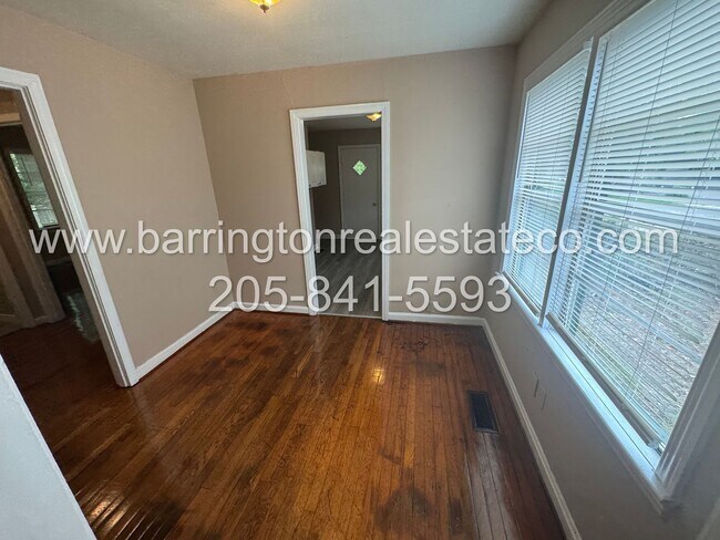 Building Photo - 8240 2nd Ave S