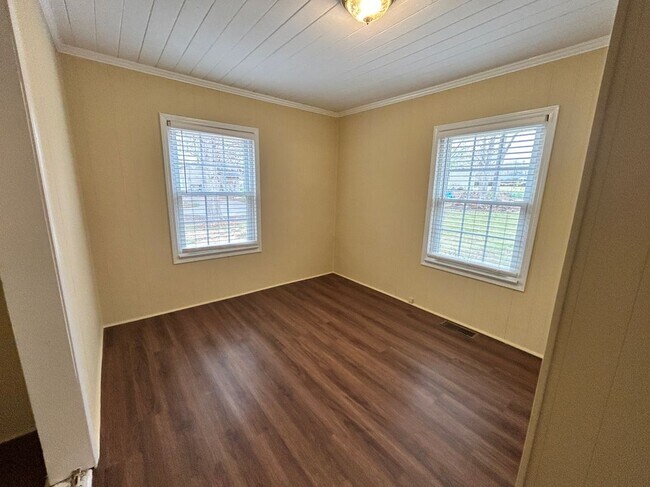 Foto del edificio - 1189 Beech Springs Rd