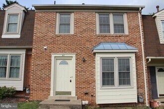 Building Photo - 41 Bralan Ct