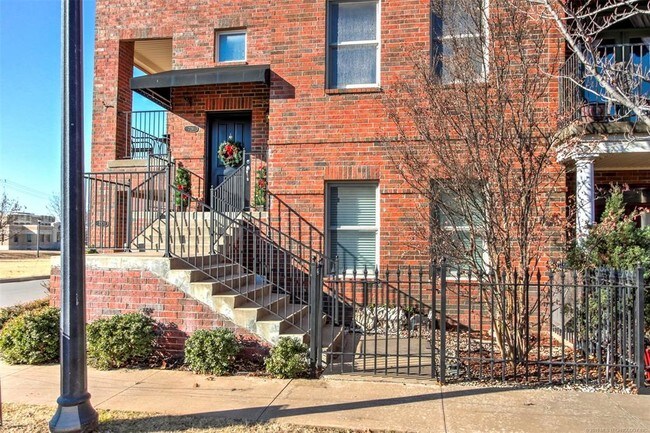 Building Photo - 3 bedroom in Tulsa OK 74120