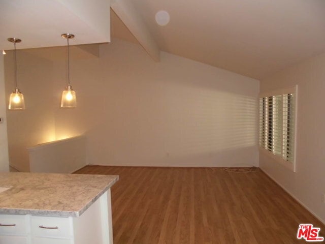 Building Photo - 13322 Maxella Ave