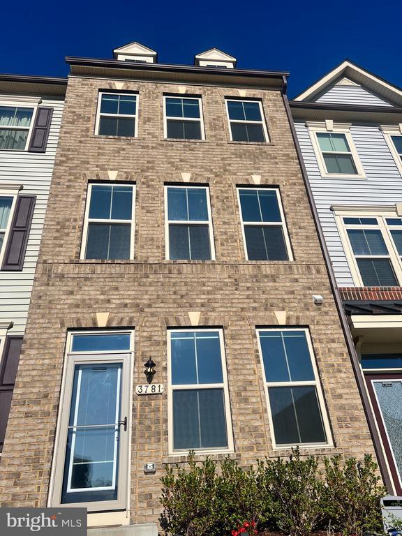 Building Photo - 3781 Vly Frd Wy
