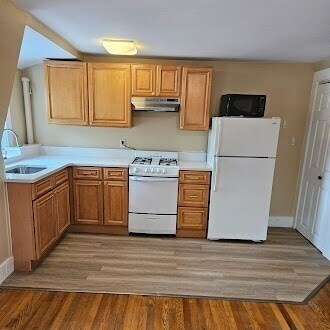 Foto principal - 72 Linden St