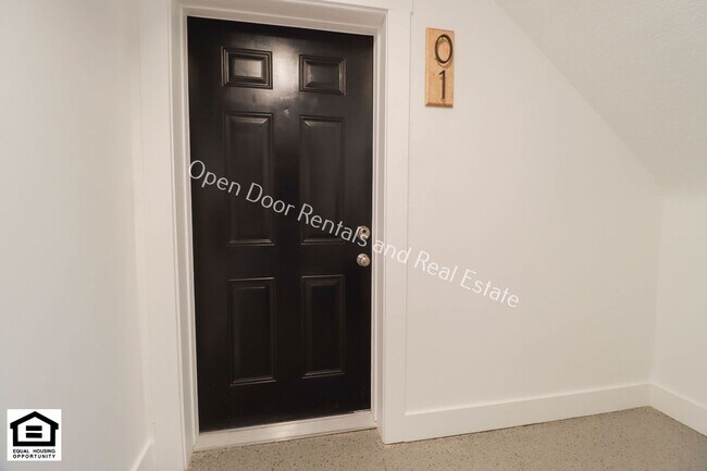 Foto del edificio - 1823 Griswold Dr