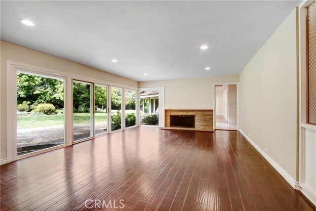 Building Photo - 1440 Carmelita Pl