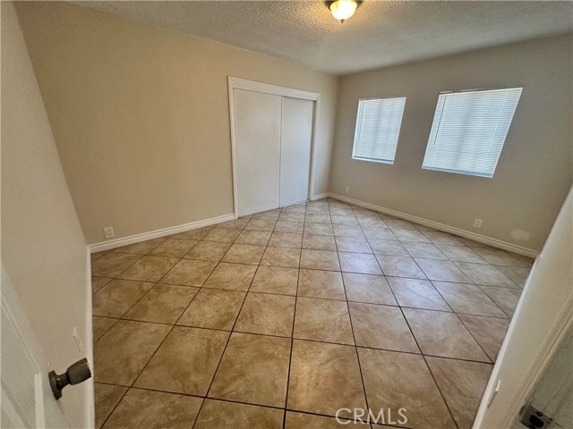 Building Photo - 10516 Clovis Ave