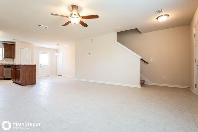 Building Photo - 2515 Queen Bee Drive, Columbia, TN 38401