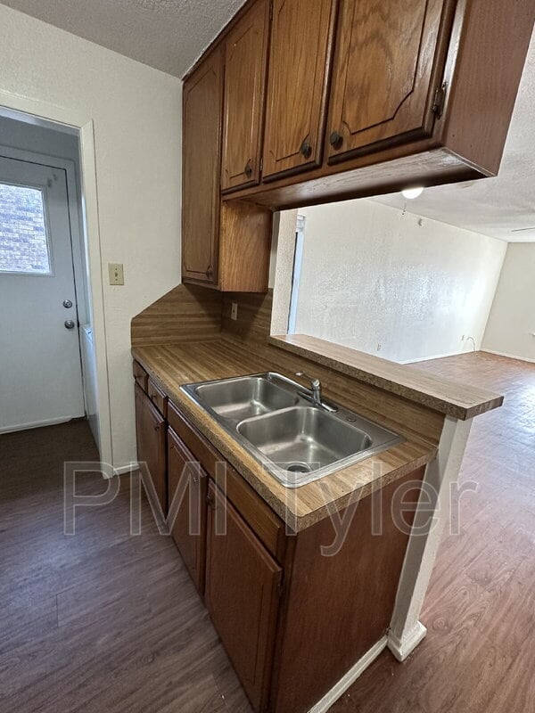 Foto del edificio - 2813 W Shaw St