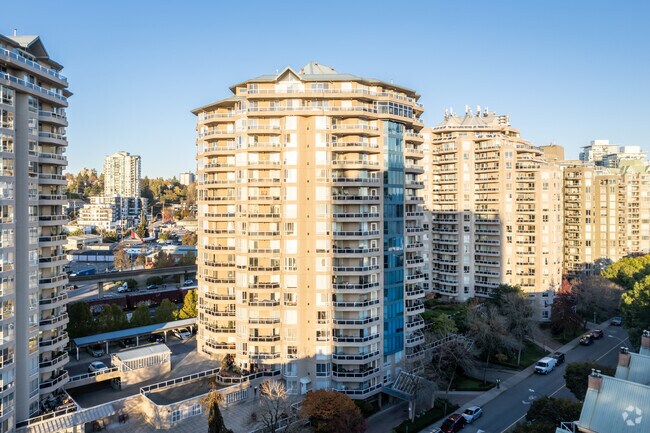 the Riviera on the Quay