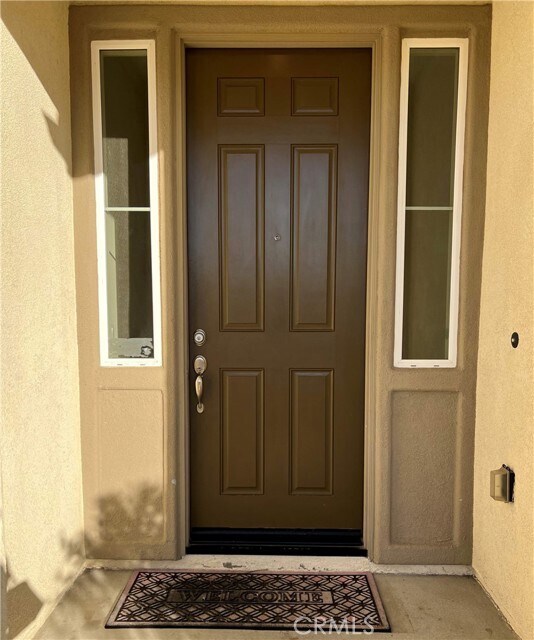 Building Photo - 30676 Lone Pine Dr