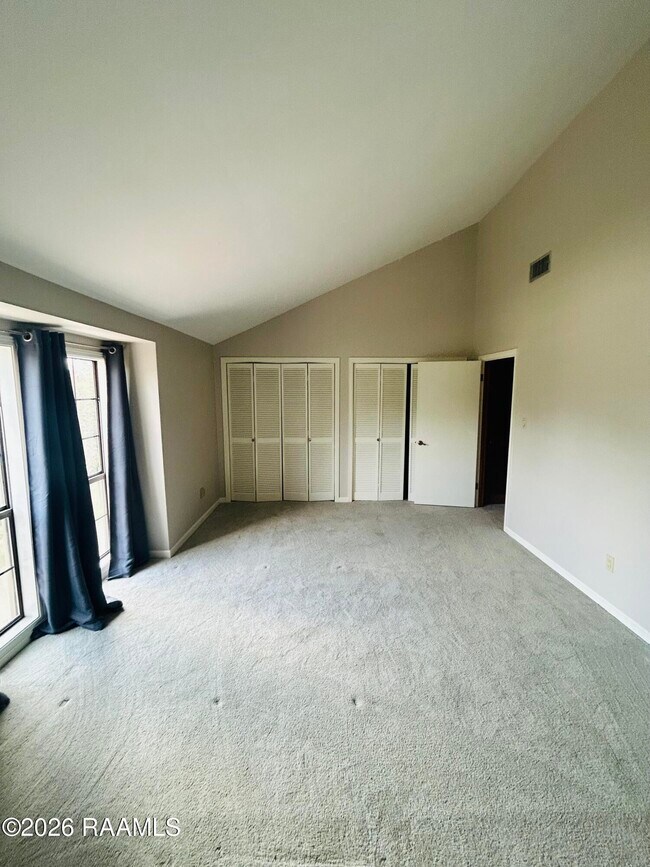 Foto del edificio - 604 Briargate Cir