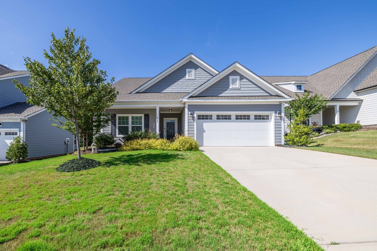 Foto principal - 244 Old Harbor Dr