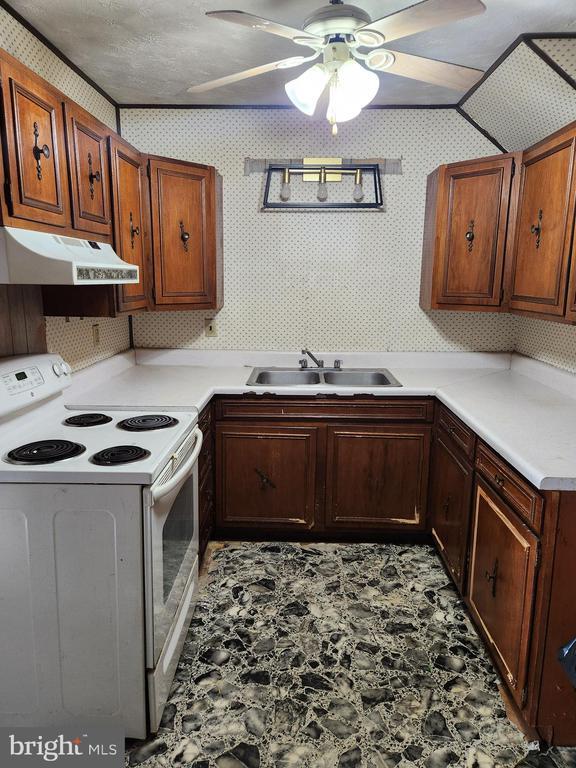Foto principal - 107 4th St