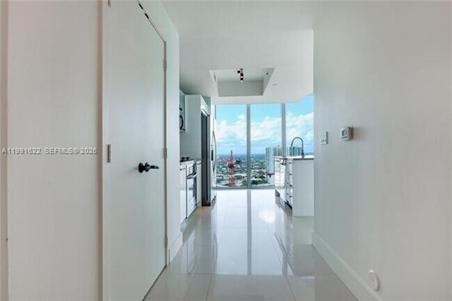 Building Photo - 888 Biscayne Blvd