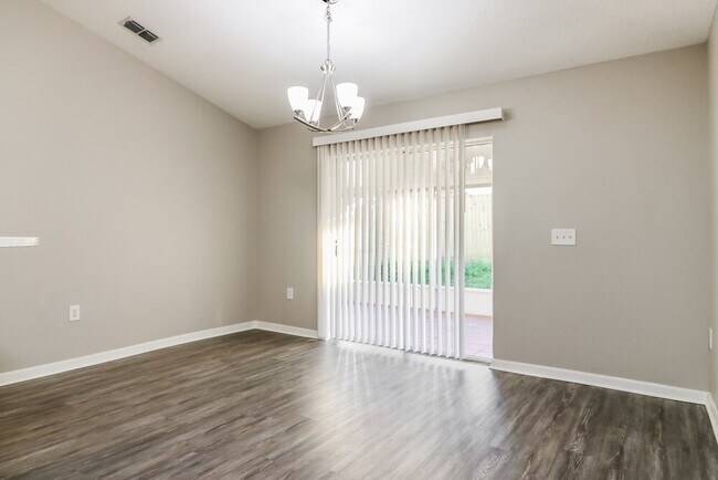 Foto del edificio - 30322 Pongo Way