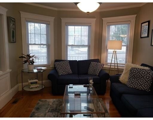 Foto del edificio - 1583 Washington St