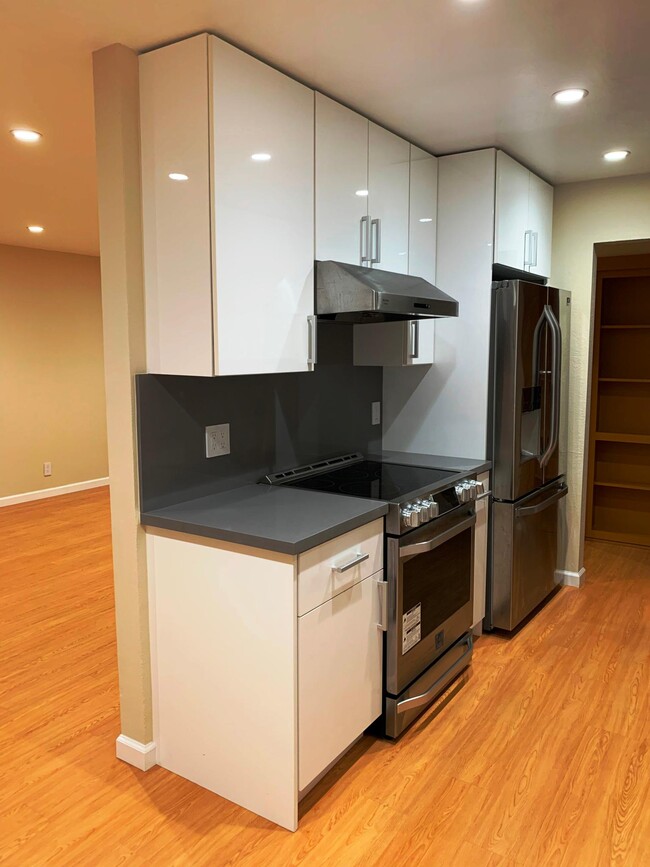 Building Photo - 1171 Compass Ln