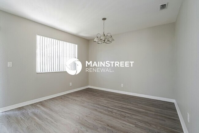 Foto del edificio - 4 Bedroom Pet-Friendly Home in Lehigh Acres, FL with Main Street Renewal