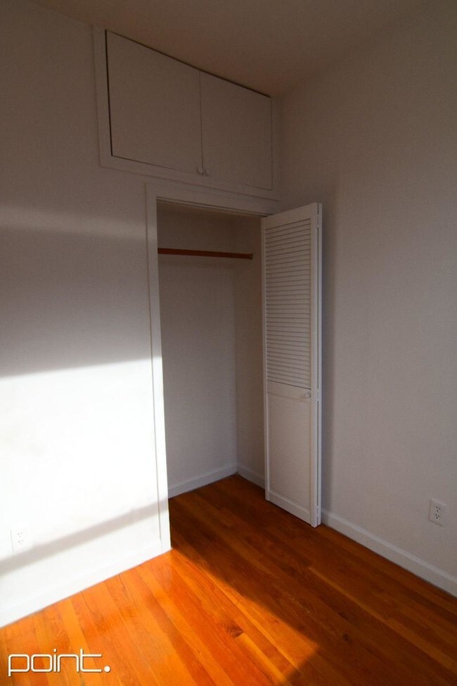 Foto del edificio - 91 E 3rd St