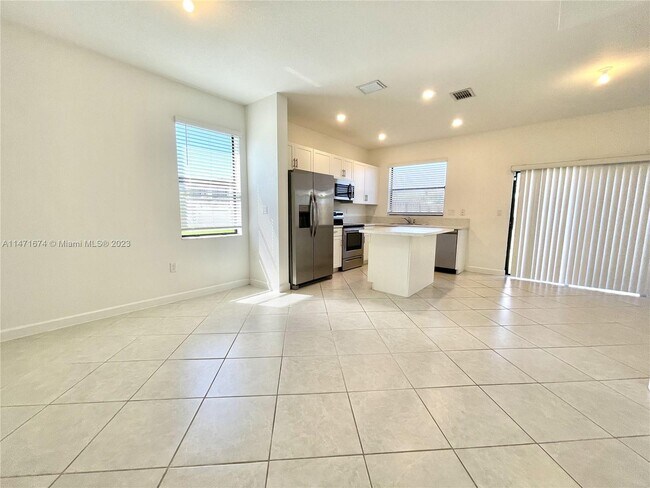 Foto del edificio - 18090 SW 147th Ct