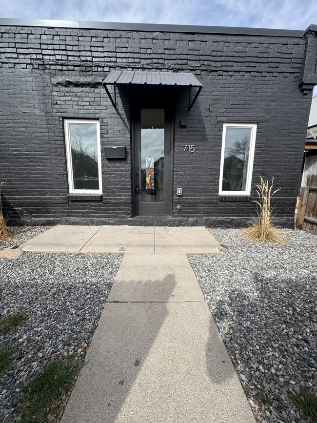 Photo - 715 W 9th Ave Townhome