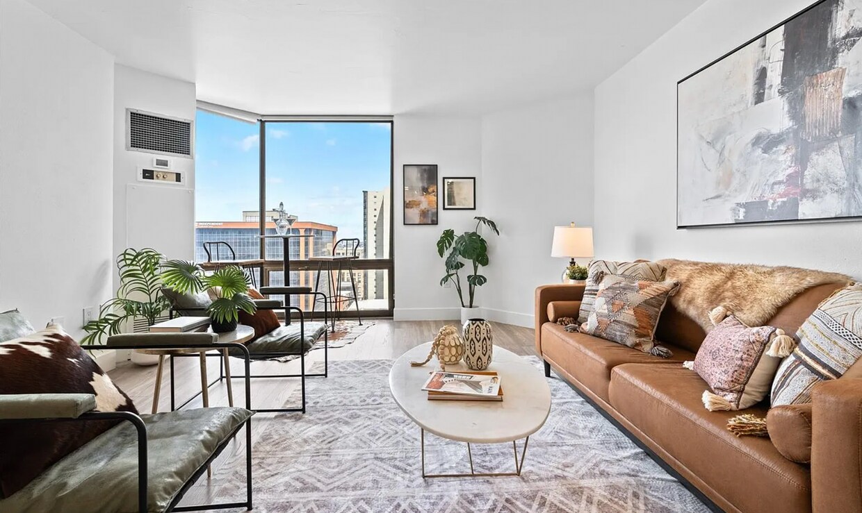 Foto principal - 1625 Larimer St