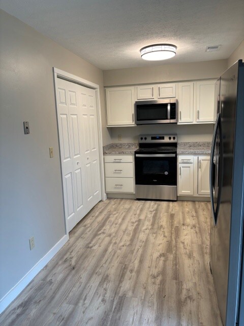 Foto del edificio - 5305 Big Tyler Rd