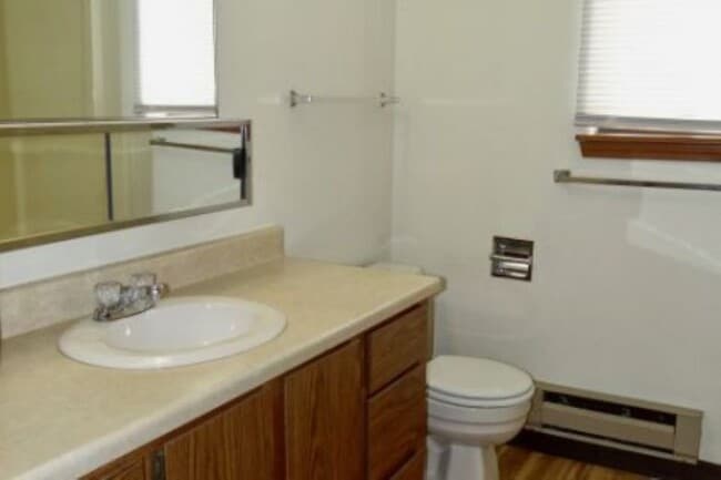 Building Photo - 1034 Wicks Ln