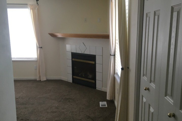 Primary Photo - 715 Jefferson Ln