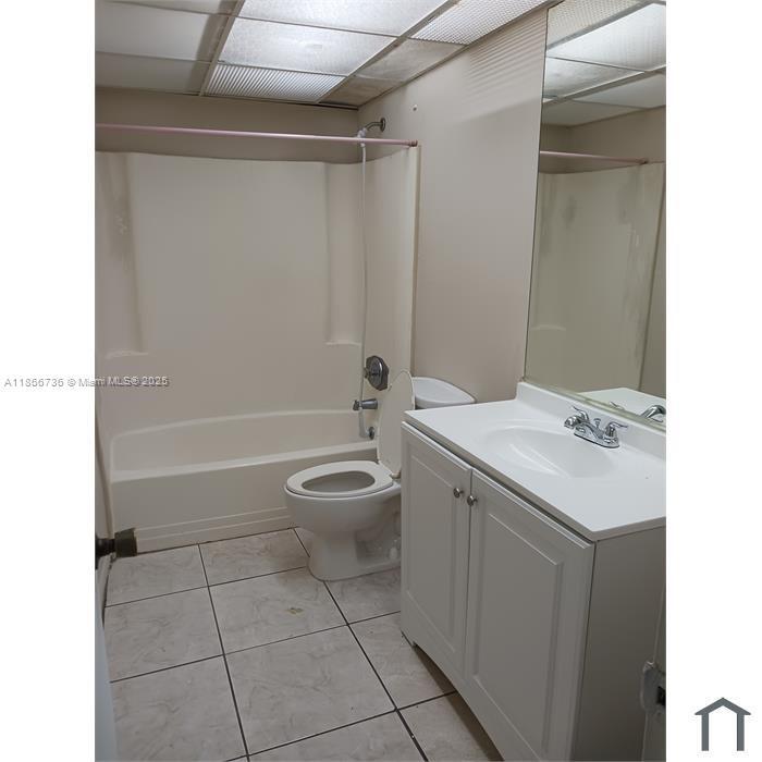 Building Photo - 2800 NW 56th Ave