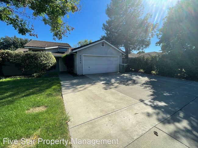 Building Photo - 3 br, 2 bath House - 2404 Floyd Ave