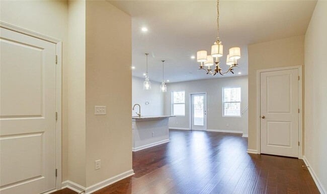 Foto del edificio - Elegant Townhome in Pooler