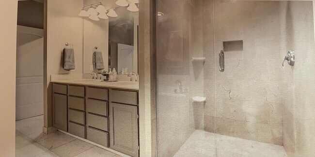 Building Photo - 1616 Fountain View Dr