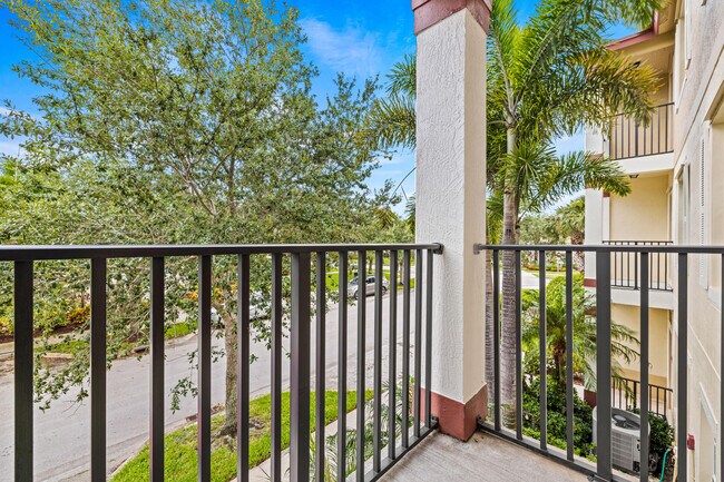 Foto del edificio - 1944 SE High Springs Dr