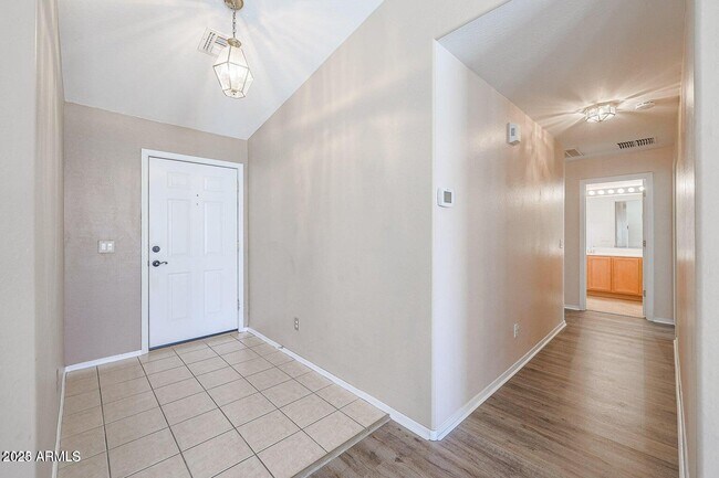 Building Photo - 15230 W Crocus Dr
