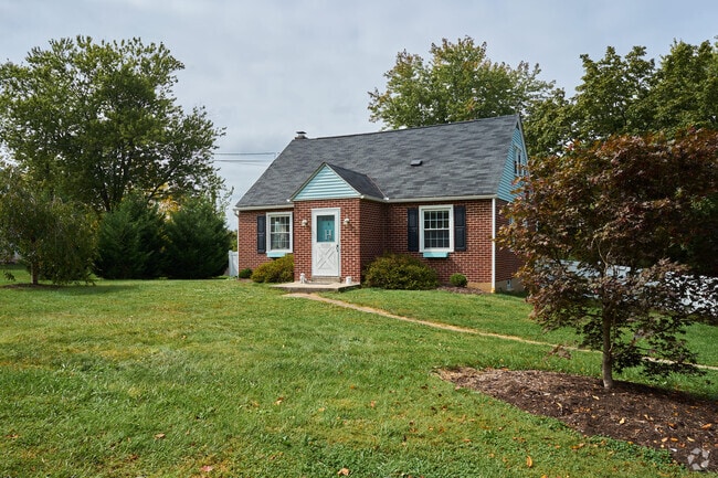 Exterior - 1604 Clearview Rd
