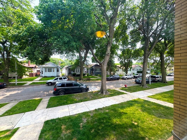 Building Photo - 4432 N Laporte Ave