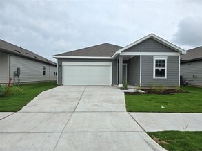 Building Photo - 509 McFadin Wy