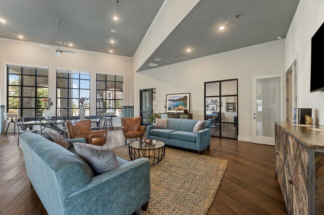 Casa club para residentes - Auberge of Burleson