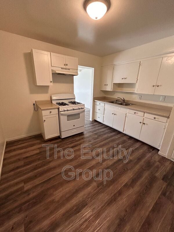 Foto del edificio - 503 E Myrtle Ave