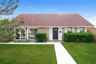 Building Photo - 1821 Michael Dr